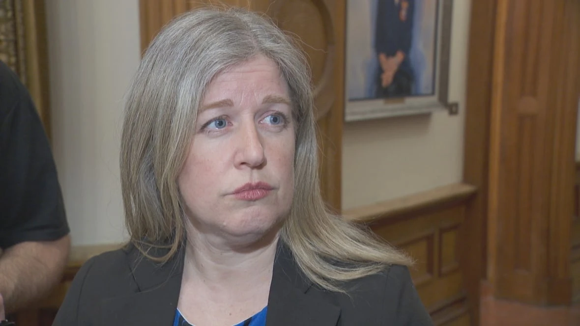 Liberal lobbyists line up to influence Holt government