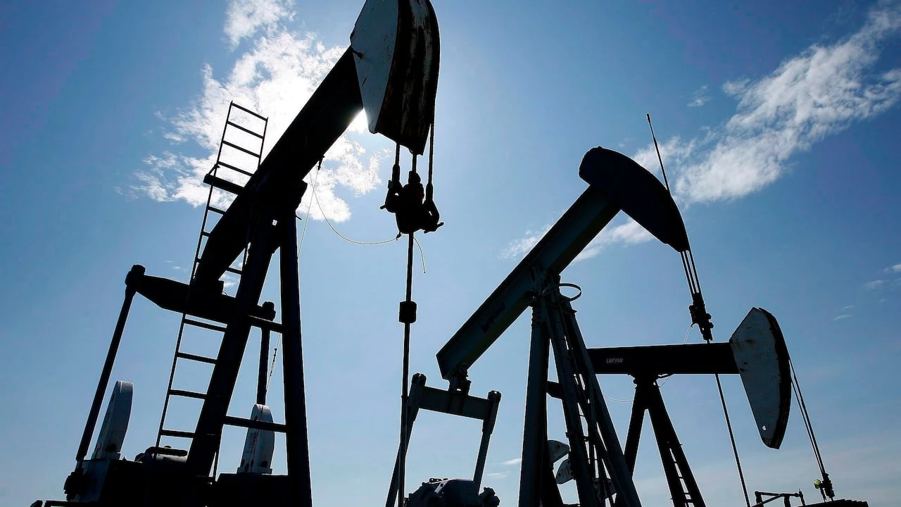 Alberta leading country in economic growth while rest of Canada stalls: report