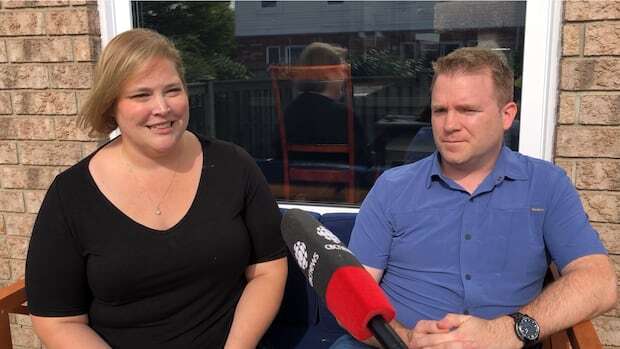 This Guelph, Ont., couple is looking for a surrogate via social media after frustrating search