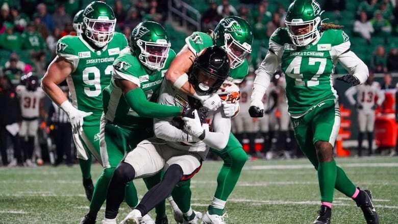 Roughriders whip Lions 39-8, clinch home playoff game