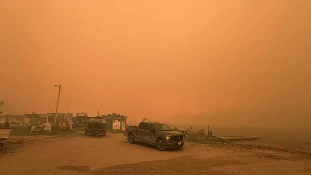 Some Sask. evacuees forced to find far-flung rooms on their own as wildfires put pressure on hotels