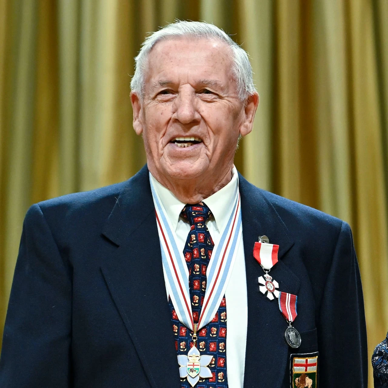2-time world curling champ, longtime CBC broadcaster Don Duguid dead at 90