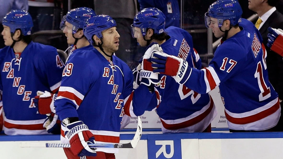 Ryane Clowe named assistant GM of the New York Rangers