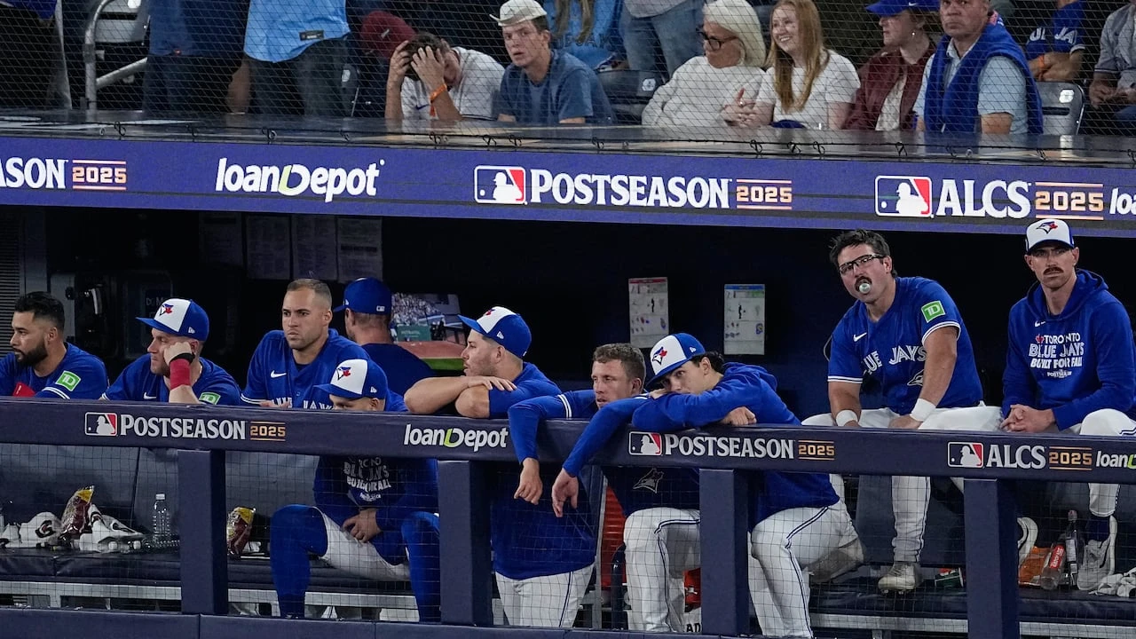 Fans hope Blue Jays will bounce back in Game 2 of ALCS against Mariners