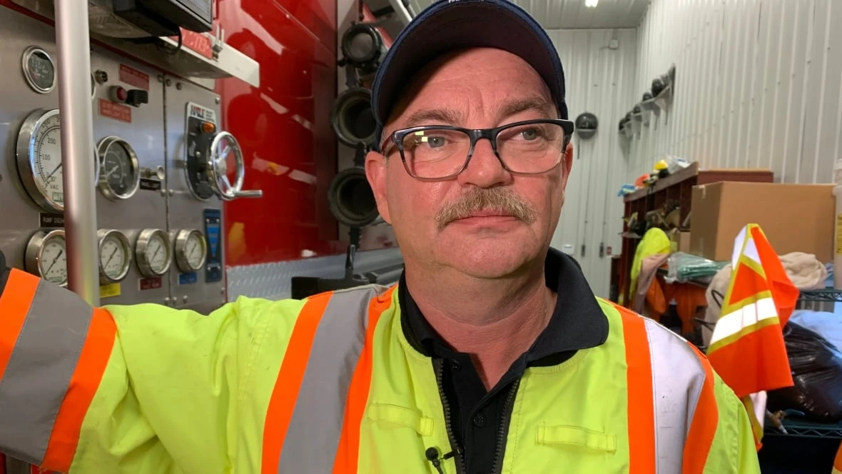 Fighting fires is like 'stepping into hell,' says association head as ground crews continue busy summer