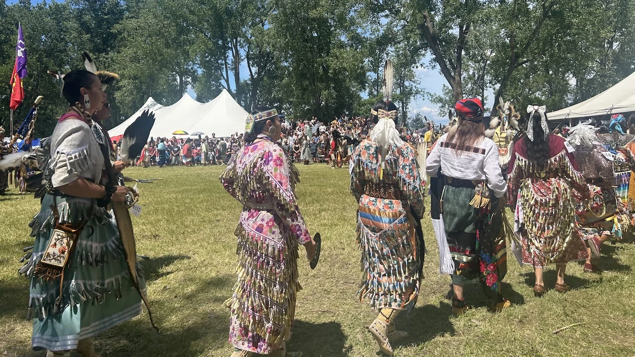 Anuual powwow in Kahnawà:ke a coming together for 'peace and friendship'