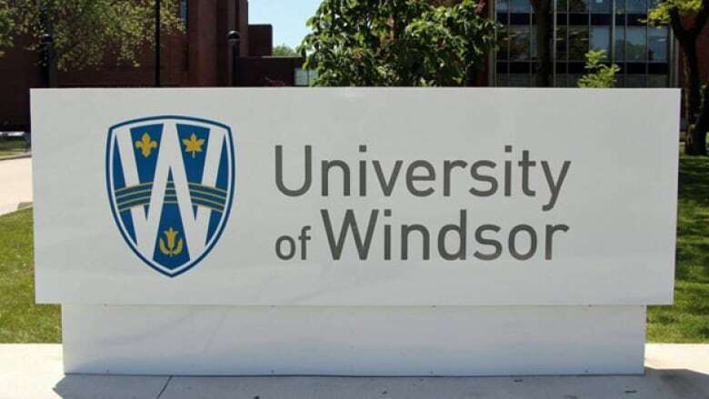 MPP questions if UWindsor board of governors is 'handicap from doing its job'