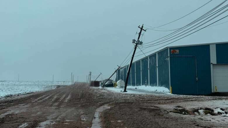 Power nearly fully restored following severe storm in Baker Lake, Nunavut