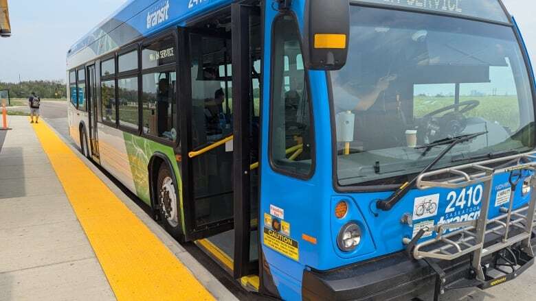 Link to the future: Saskatoon prepares to revamp commuting with rapid bus system