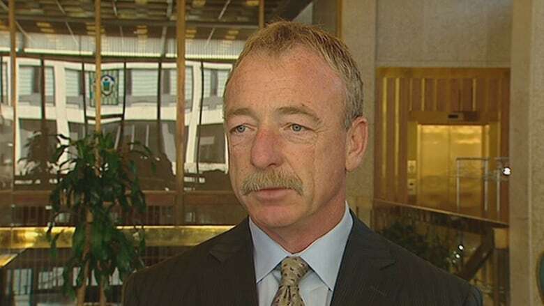 Former Shindico broker testifies company president paid bribe to former Winnipeg CAO