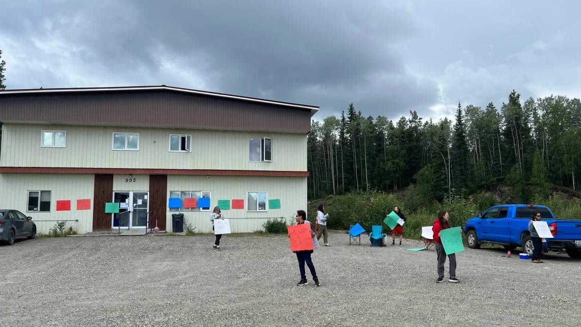 Liard First Nation Chief Stephen Charlie responds to criticism amid calls to resign