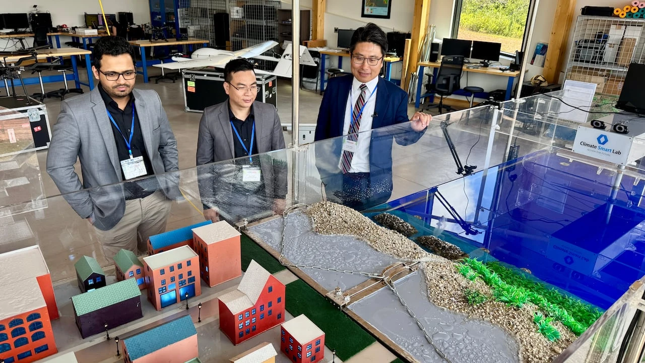 How a flooding simulator could be a turning point in Prince Edward Island's fight against erosion