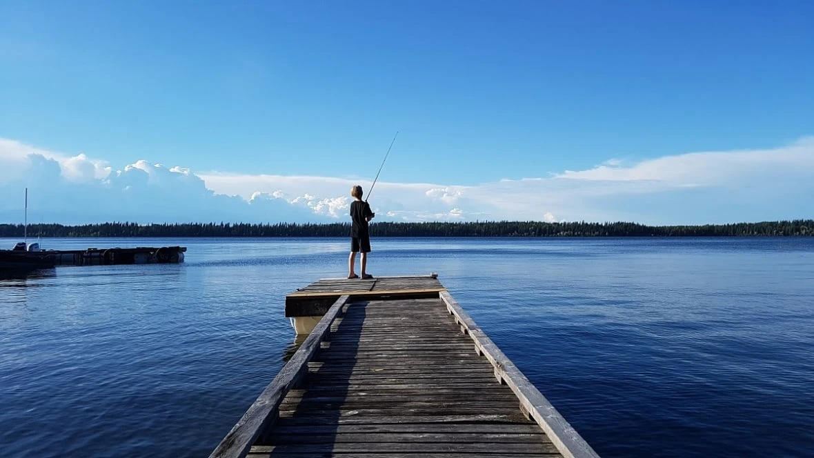 Evacuation order issued for East Trout Lake, Sask., resort area amid wildfire threats
