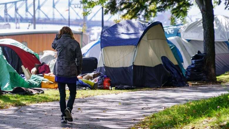 Montreal to build 60 modular housing units for people experiencing homelessness