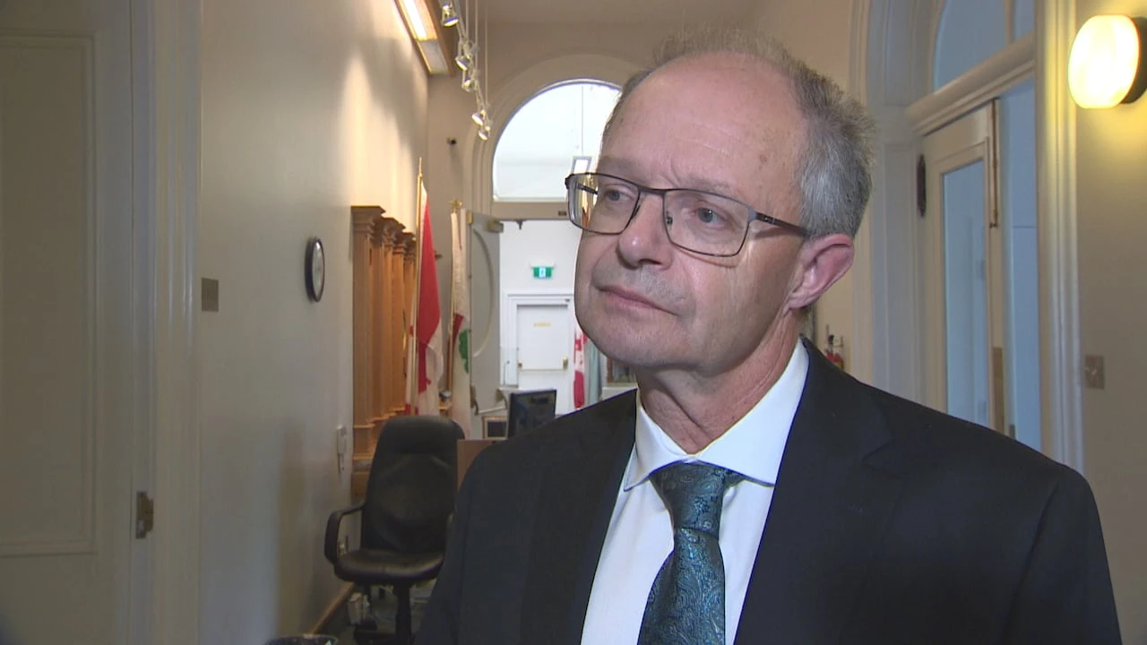 P.E.I. fisheries minister takes over transportation file after MacEwen resignation