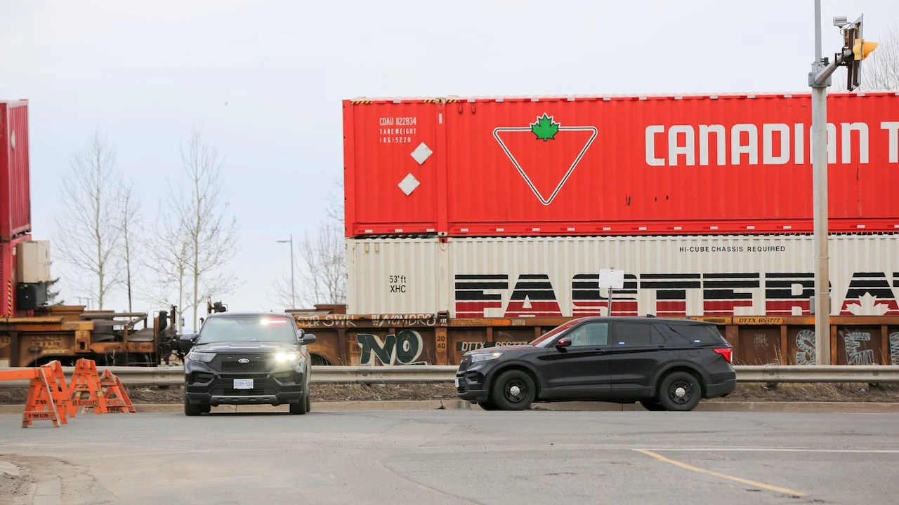 Two pedestrians struck, killed by trains in Thunder Bay, Ont., in less than 2 weeks