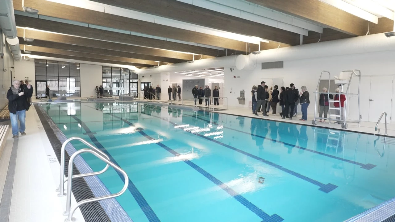 New pool officially opens in Flin Flon after years of planning