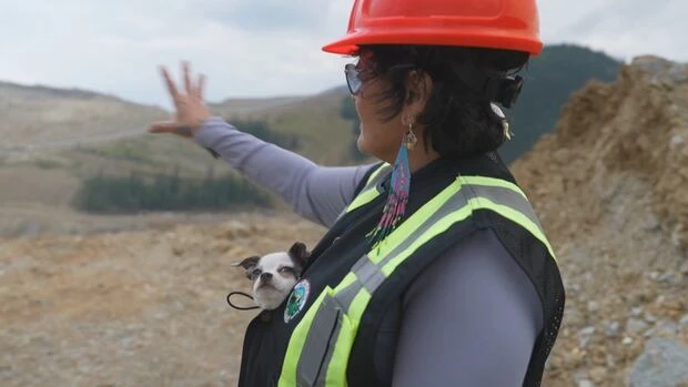 Na-Cho Nyäk Dun chief visits site of landslide at Victoria Gold mine