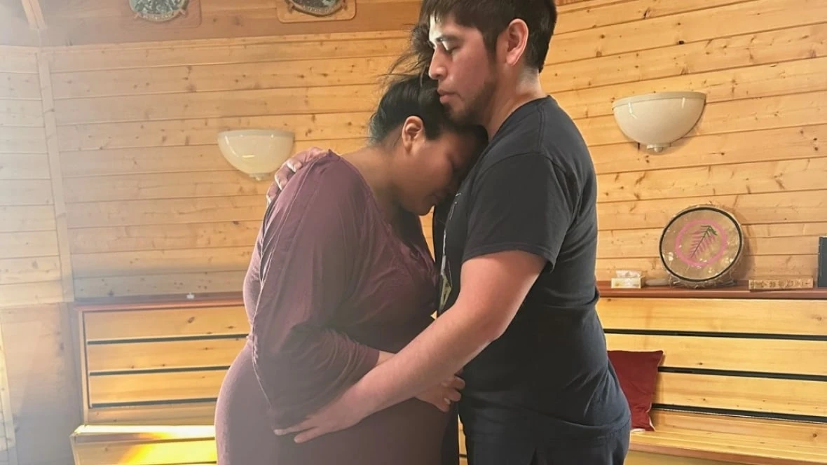 Indigenous midwifery services 'really essential' in Yukon, prize-winning group says
