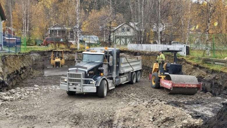 Dawson City subcontractor says company that built Yukon Housing duplex owes them money