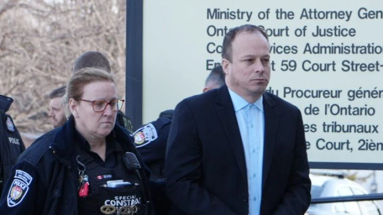 Juror dismissed from trial of alleged murderer of police officer