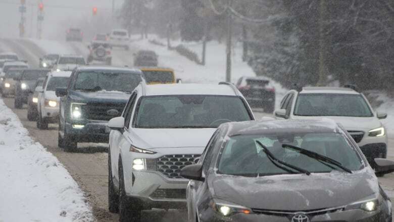 Weather advisories issued for London calling for messy Wednesday evening commute