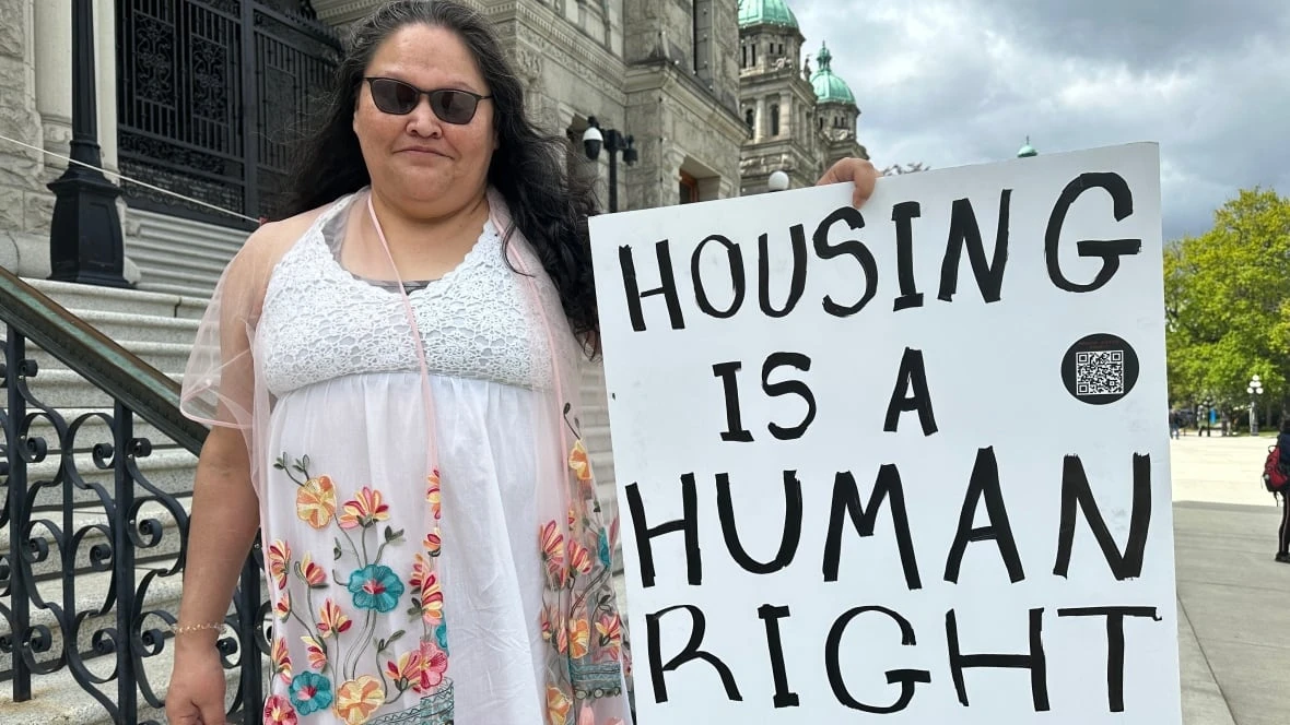 B.C. municipalities call on province to legislate housing as a human right