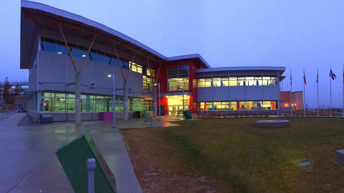 Pool at Whitehorse's Canada Games Centre to close for 10 weeks