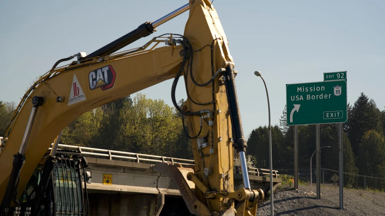 Major construction begins on Highway 11 interchange in Abbotsford, B.C.