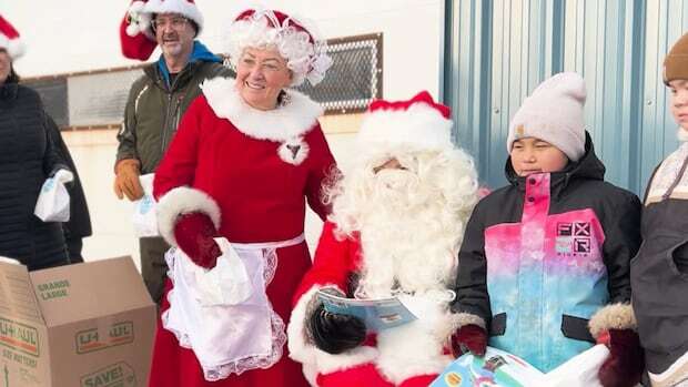 Santa arrives on wings: In coastal Labrador, a Twin Otter has an edge on Rudolph