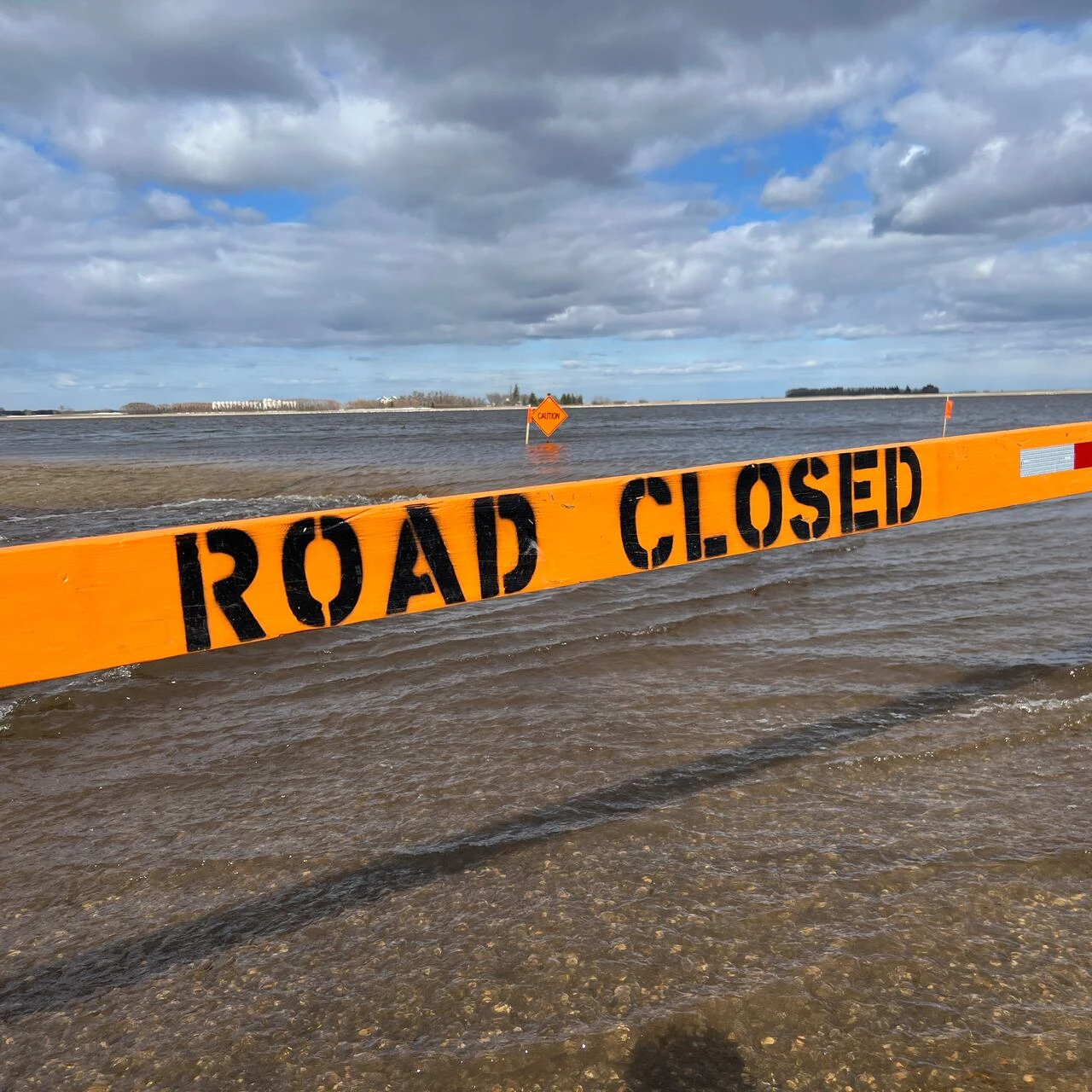 Hundreds of rural roads damaged, closed as spring flooding hits Sask.