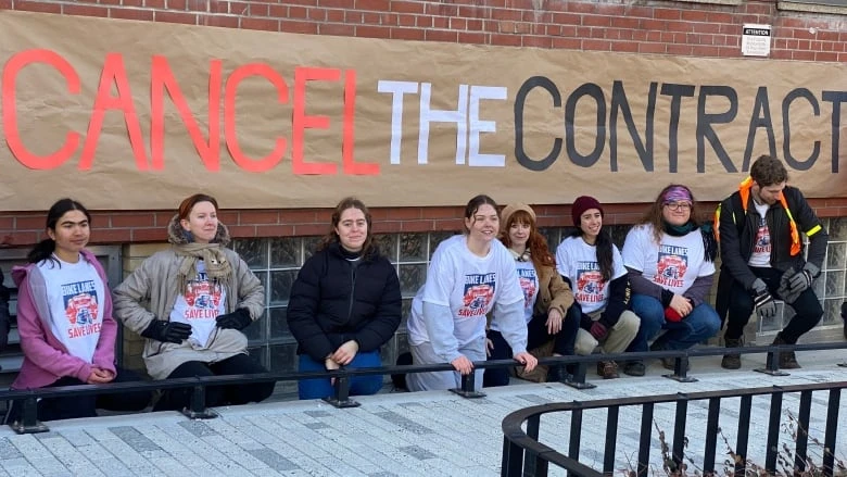 Protest targets engineering firm hired by Ontario to work on bike lane removal