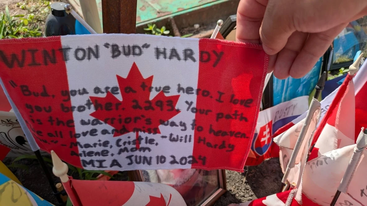 Saskatoon volunteer honours 2 dead Sask. men at memorial in war-torn Ukraine