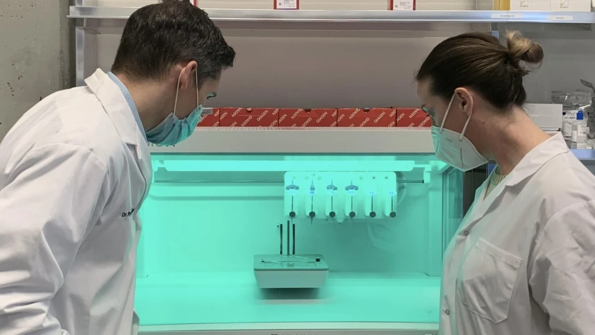 Hopes of fatherhood: UBC scientists on frontier of high-tech male infertility research