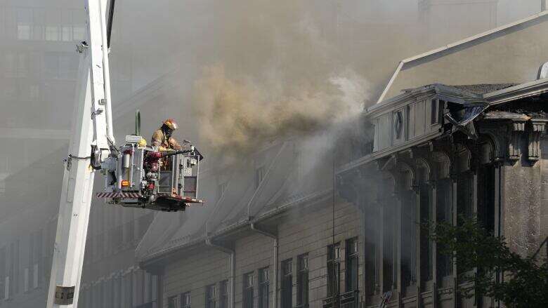 Quebec will expand list of work-related cancers linked to firefighting