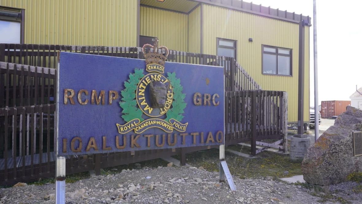 Nunavut RCMP investigating Cambridge Bay man's death as a homicide
