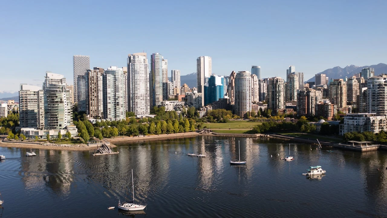 Should Vancouver allow taller skyscrapers? Public asked to weigh in