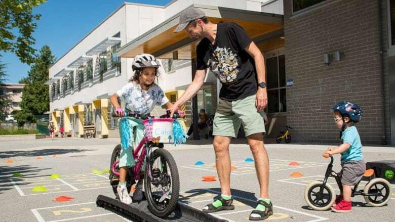 Stop the car! For some Vancouver families, back to school means bike to school