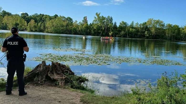 Search underway for missing canoeist in lake in St. Thomas