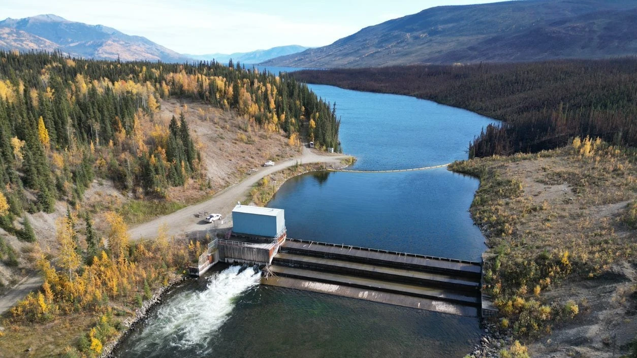 Yukon Energy sues company, alleging botched work at Mayo dam