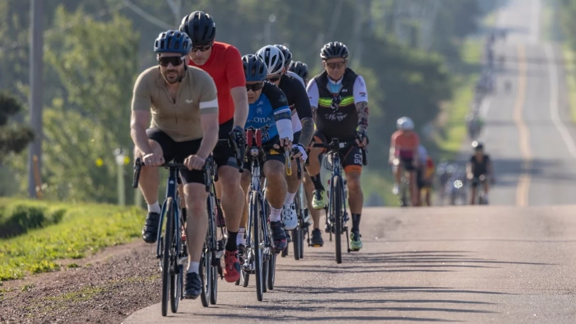 Some cyclists drop out of Gran Fondo P.E.I. event after Air Canada strike disrupts travel
