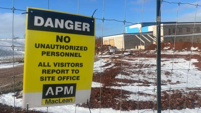 $10,000 in copper piping stolen from Stratford school building site