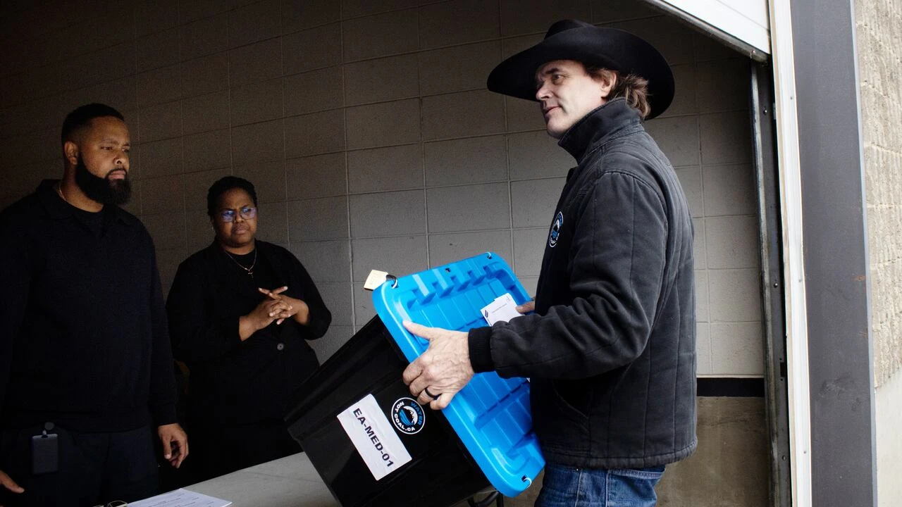 Questions emerge about statistical sampling used on rejected anti-coal petition