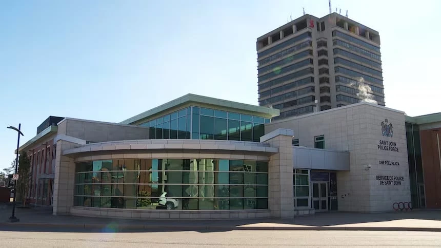 Saint John council votes to keep police board, but make changes to improve relationship