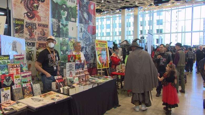 At Winnipeg Comiccon, 'you can be yourself' while dressing up as a beloved character, fan says