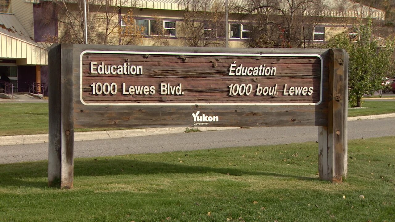 First report from Yukon education review finds fear, miscommunication and dysfunction in schools