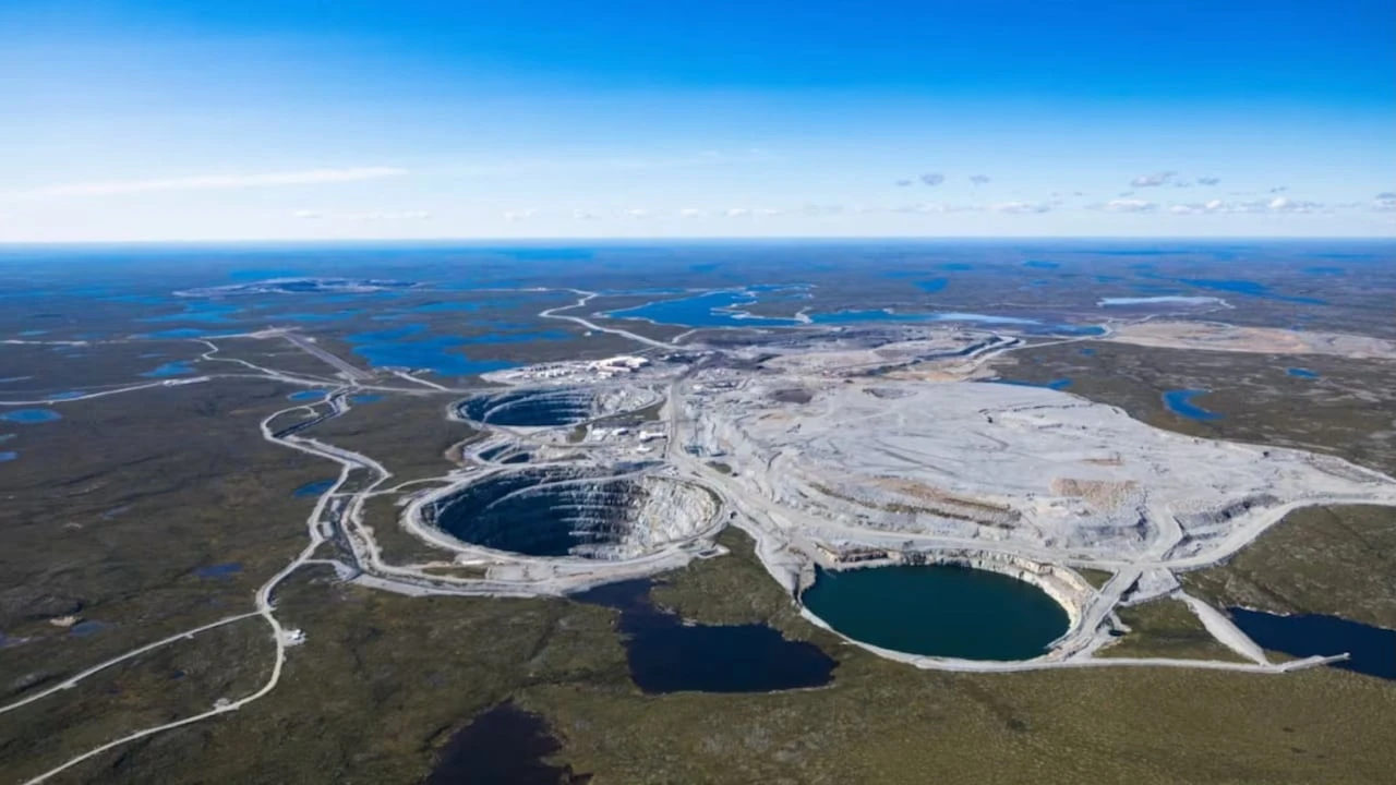 N.W.T.'s Ekati mine set to shut down as it enters receivership