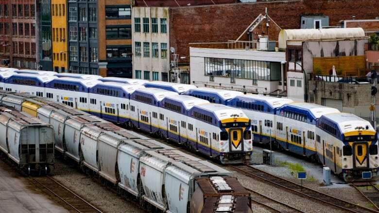 Rail strike would halt B.C.'s West Coast Express commuter train, says TransLink