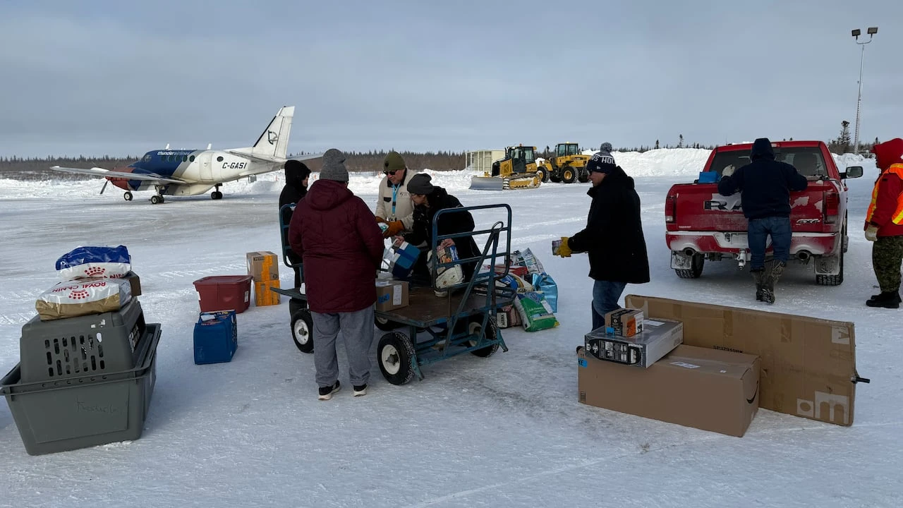 Kashechewan First Nation evacuees await water testing results to return home