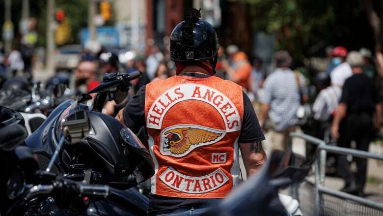 Police make 4 more arrests in Hamilton robbery involving 'outlaw' motorcycle gang members